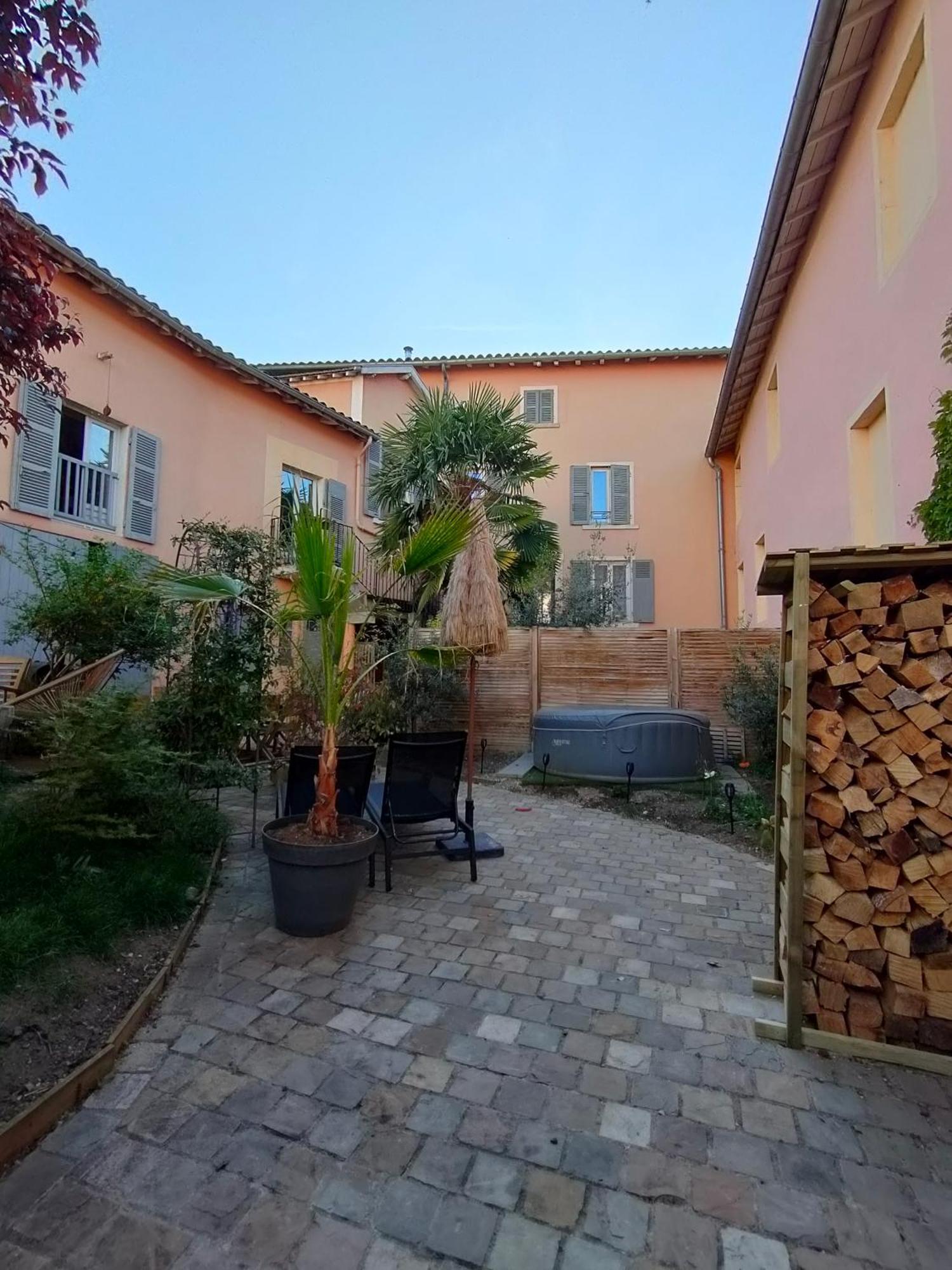 La Chamade En Beaujolais Bed & Breakfast Anse Dış mekan fotoğraf